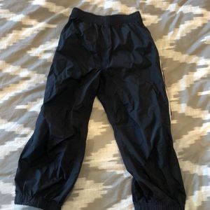 Kid’s Patagonia rain pants